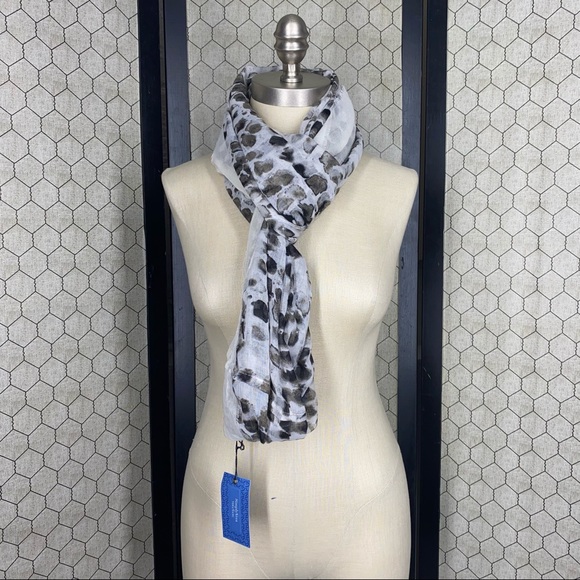Simply Vera Vera Wang Animal Print Infinity Scarf - Picture 2 of 8